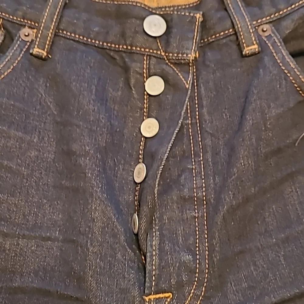 Vintage Men's Levi's 501 Jeans discontinued - Picture 2 of 5